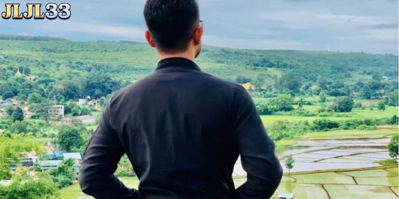 Matalino dela Cruz is the talented CEO leading the Wizard team